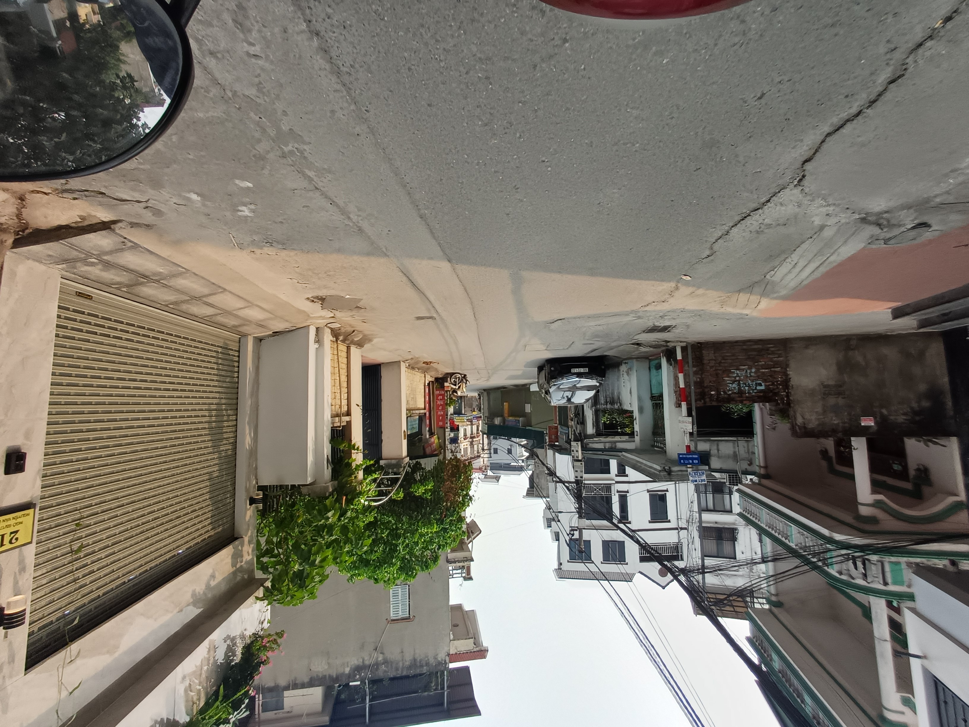 BÁN NHÀ THẠCH BÀN LONG BIÊN Ô TÔ ĐỖ CỬA ĐƯỜNG RỘNG 12M GIÁ – CHỈ HƠN 6 TỶ