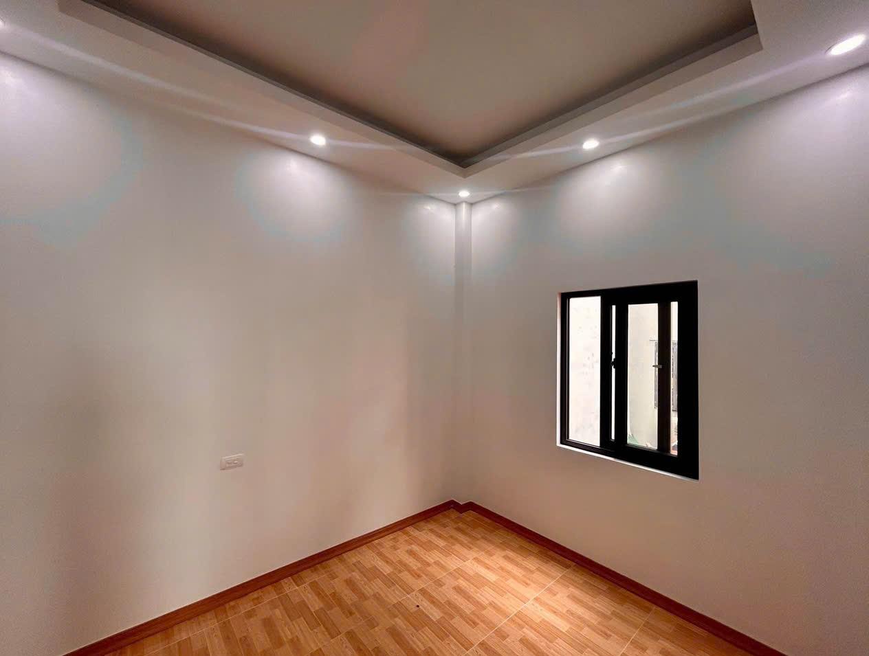 BÁN NHÀ SÀI ĐỒNG LONG BIÊN - Ô TÔ SÁT NHÀ NGÀY ĐÊM - 5 TẦNG 3 NGỦ NỘI THẤT ĐẸP -  6.5 TỶ 5