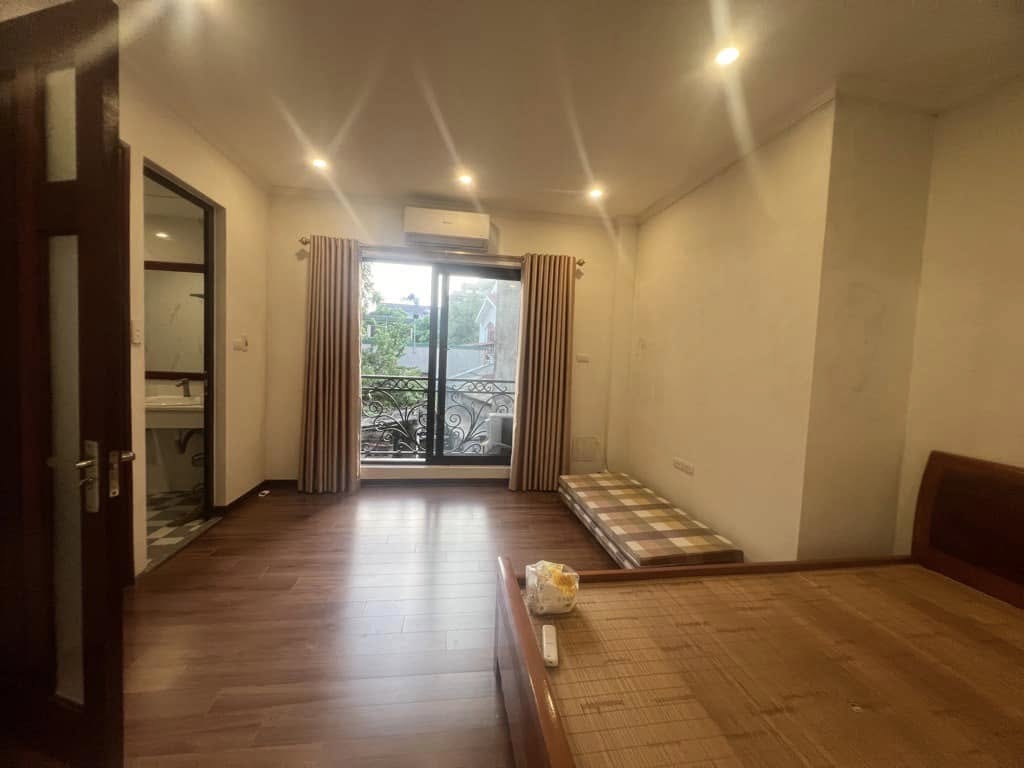 BÁN NHÀ VŨ XUÂN THIỀU LONG BIÊN - VINHOME - NỘI THẤT - Ô TÔ GIÁ CHỈ 5 TỶ 2