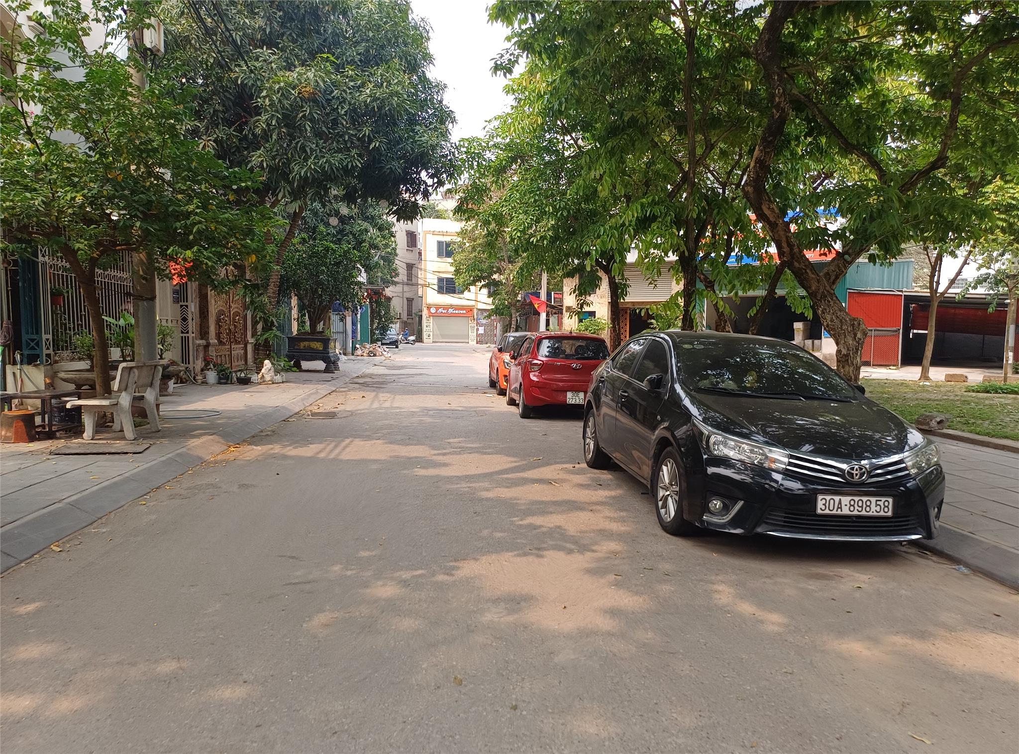 BÁN NHÀ THẠCH BÀN - GẦN CỔ LINH – TRƯỚC CỬA NGÕ RỘNG Ô TÔ TRÁNH - KHU PHÂN LÔ – HƠN 7 TỶ