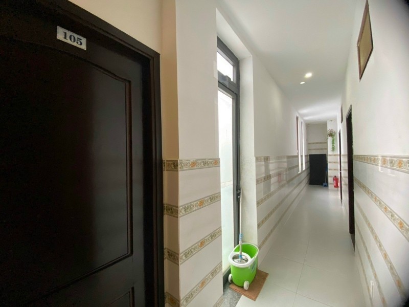 Bán khách sạn Đồng Khởi 200m2 20 phòng giá 14.5 tỷ đối diện bến xe Đà Nẵng 4