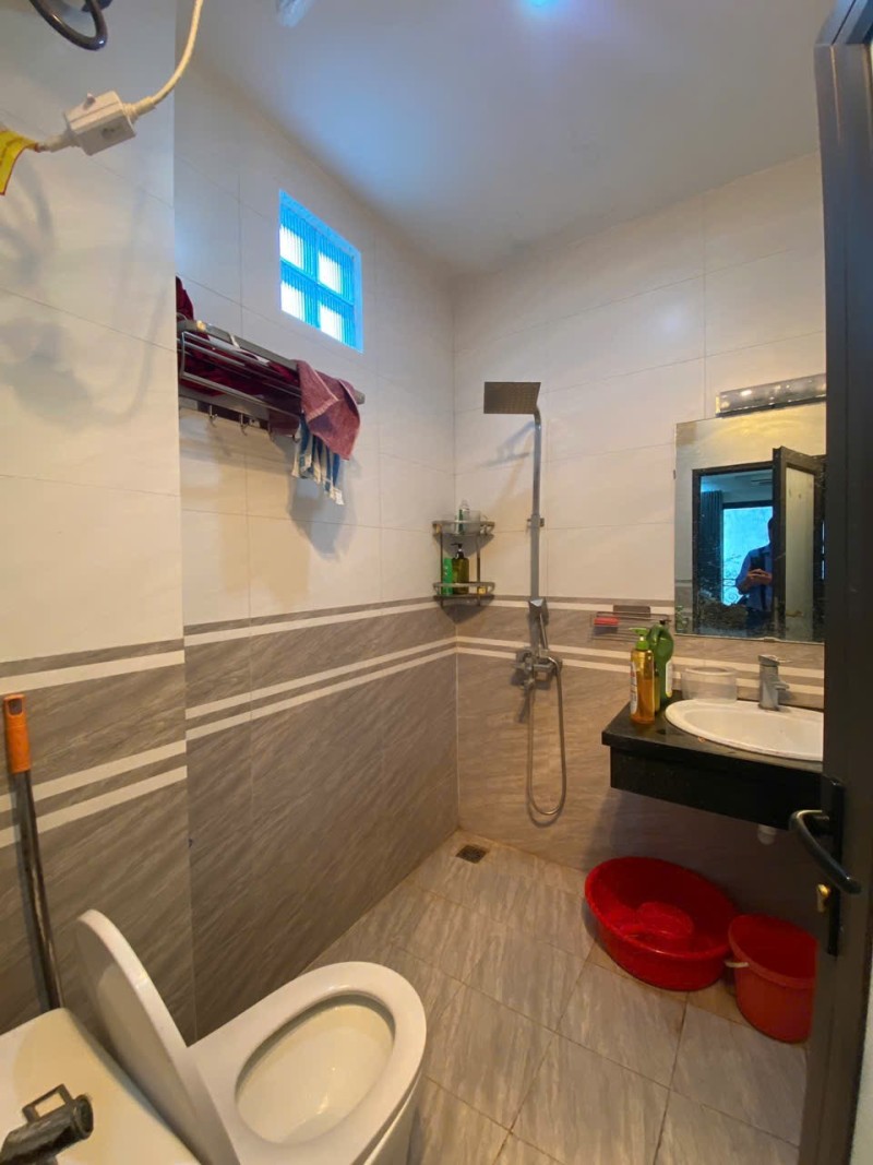 BÁN NHÀ THƯỢNG THANH – 5 TẦNG – 10M RA Ô TÔ TRÁNH – CÓ CHỜ THANG MÁY 5