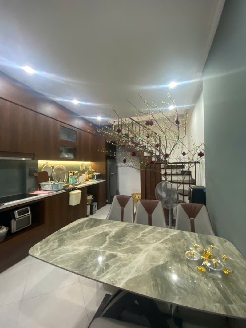 NGỌC THỤY – LONG BIÊN  38m² – 6 TẦNG – GARA Ô TÔ – FULL NỘI THẤT 4