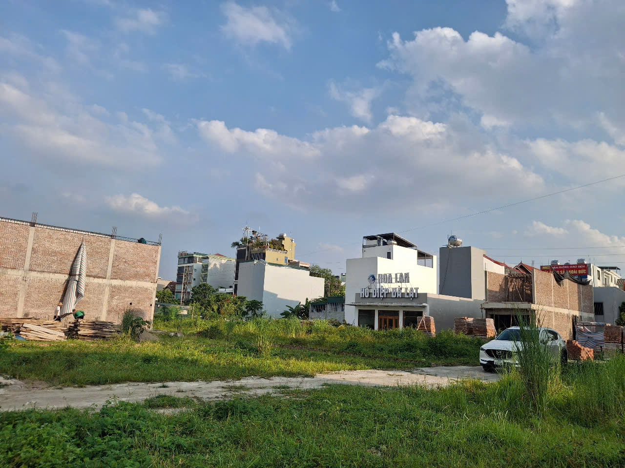 Chính chủ cần bán ô đất DV Di Trạch, 99,8m2, khu 16,32ha, đường 15m, nhìn vào LK Hinode, 0901513811 3