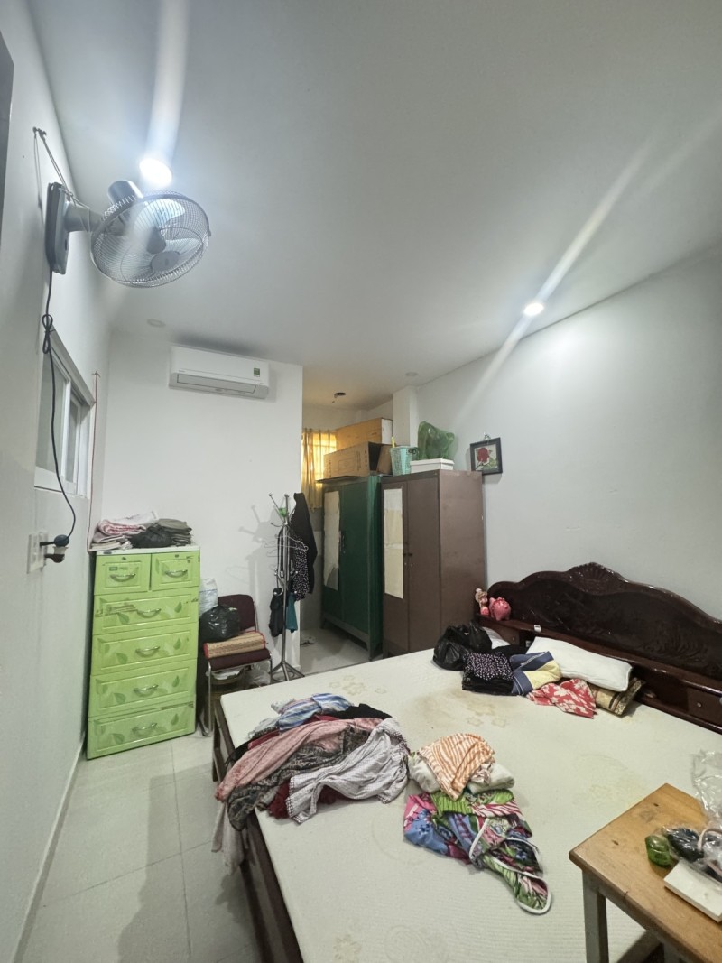 Bán nhà đường số 1, Phường Trường Thọ, Thủ Đức, TP HCM. DT 60m2, 4 tầng, , sổ hồng. Giá  7.5 tỷ - 5