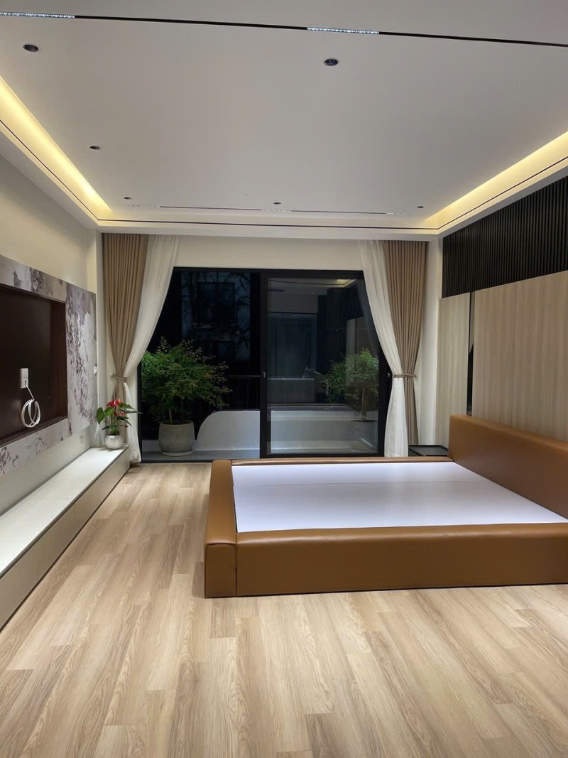 NHÀ 7 TẦNG BÁT KHỐI – GARA 2 Ô TÔ – KHÔNG CÓ CĂN THỨ 2 – SỔ ĐỎ ĐẸP 5