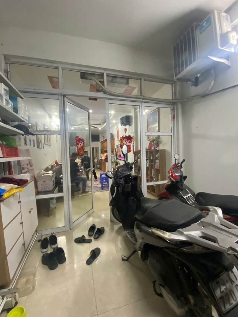 BÁN NHÀ ĐỨC GIANG – LONG BIÊN - Ô TÔ VÀO NHÀ – 5 TẦNG – CÔNG NĂNG ĐỦ – GIÁ TỐT KHU VỰC 5