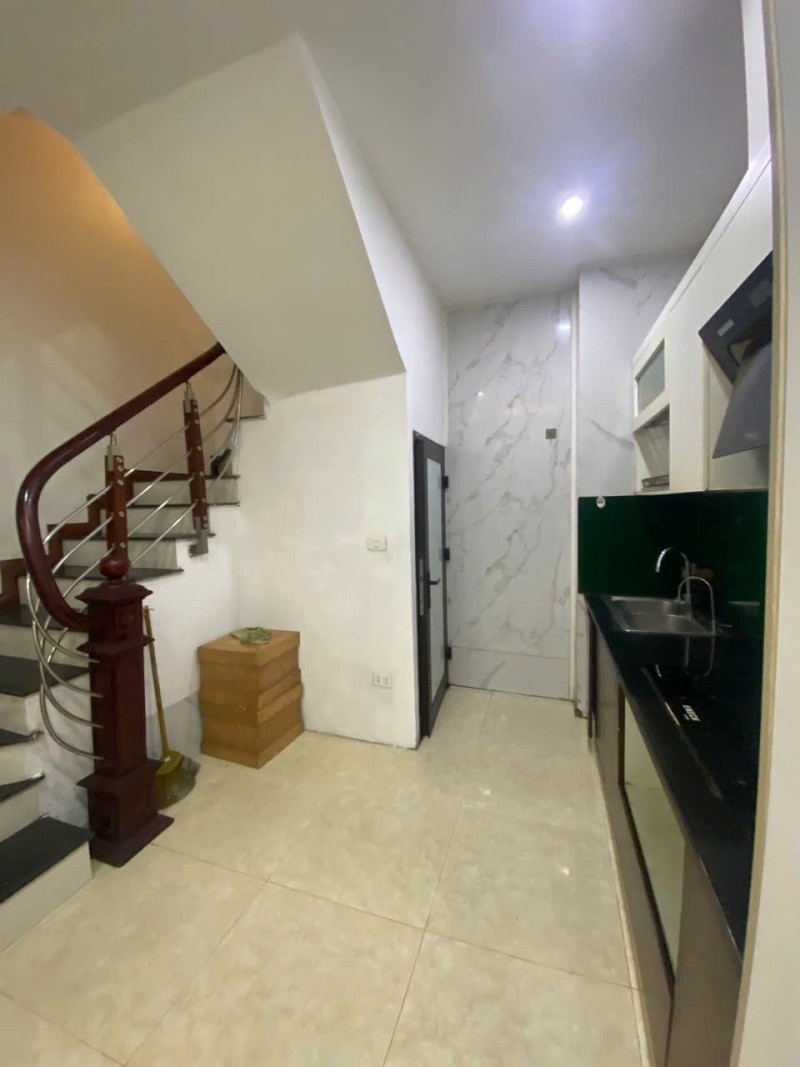 NHÀ NGỌC THỤY – LONG BIÊN5 tầng – 30m² – 3 ngủ – ngõ thoáng 2