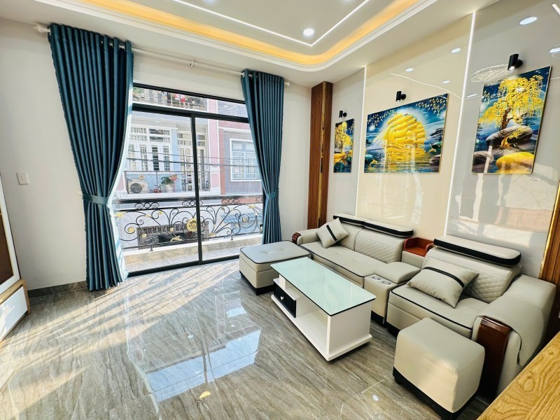 Bán nhà Lã Xuân Oai, Long Trường, Q9, Thủ Đức, TP HCM. DT 54m2, 4 tầng, SHR - Giá  6.7 tỷ