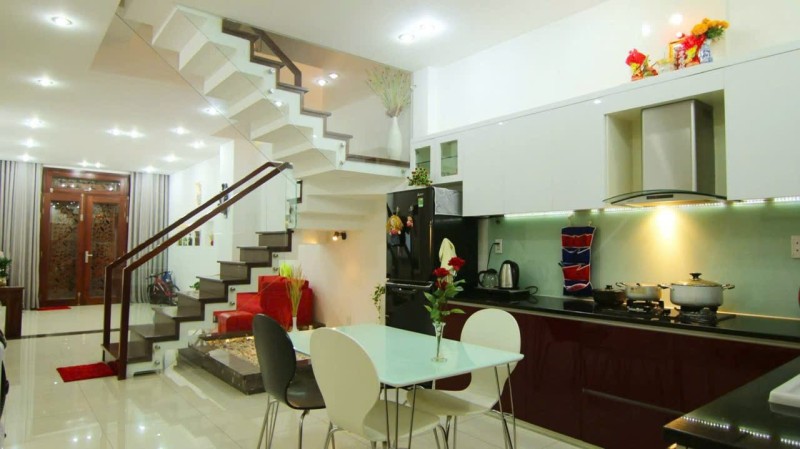 Bán nhà đường số 1, Phường Trường Thọ, Thủ Đức, TP HCM. DT 60m2, 4 tầng, , sổ hồng. Giá  7.5 tỷ - 3