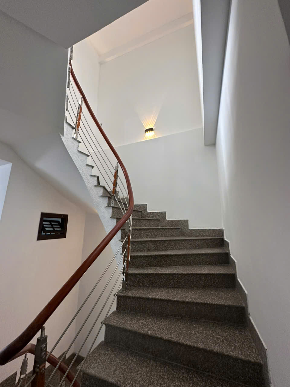 Cần bán Nhà ở, nhà cấp 4, nhà hẻm đường Lê Văn Hiến, Phường Hòa Hải, Diện tích 126m², Giá 13.5 Tỷ 16