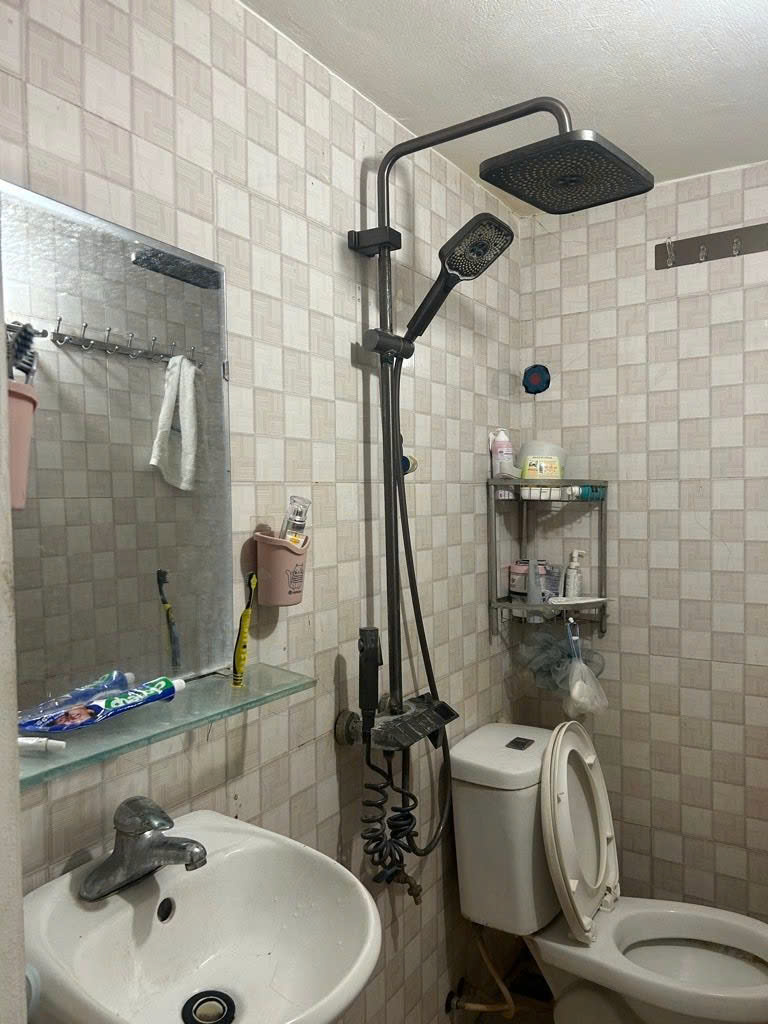 Cần bán Nhà mặt tiền đường Đông Thiên, Phường Vĩnh Hưng, Diện tích 32m², Giá 3.15 Tỷ 5