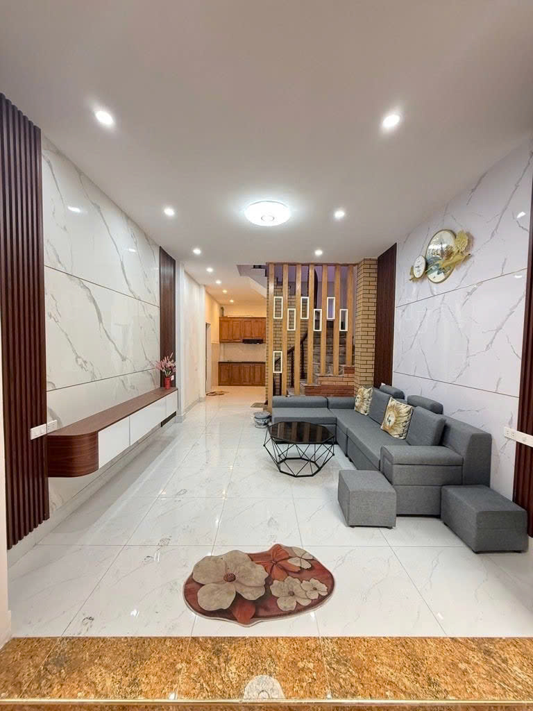 Cần bán Nhà mặt tiền đường Vĩnh Hưng, Phường Vĩnh Hưng, Diện tích 36m², Giá 8.4 Tỷ 2