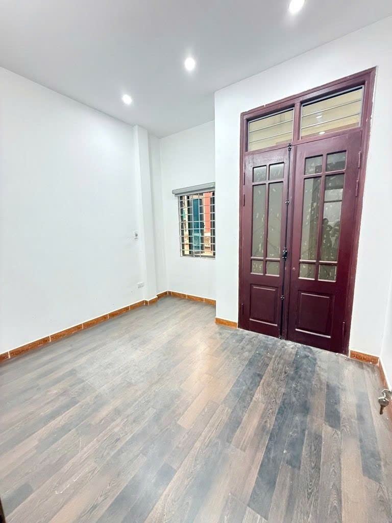 Cần bán Nhà mặt tiền đường Vĩnh Hưng, Phường Vĩnh Hưng, Diện tích 36m², Giá 8.4 Tỷ 3