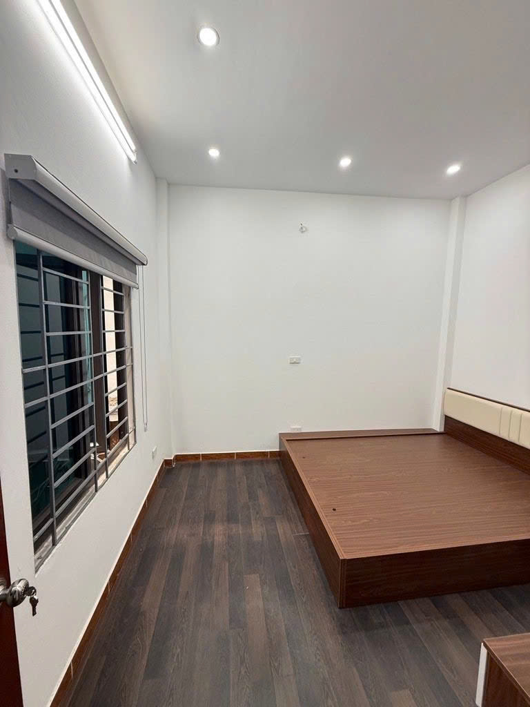 Cần bán Nhà mặt tiền đường Vĩnh Hưng, Phường Vĩnh Hưng, Diện tích 36m², Giá 8.4 Tỷ 4