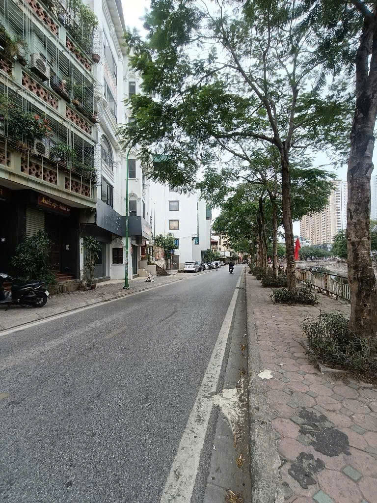 Cần bán Đất đường Kim Đồng, Phường Giáp Bát, Diện tích 104m², Giá 21.5 Tỷ 2