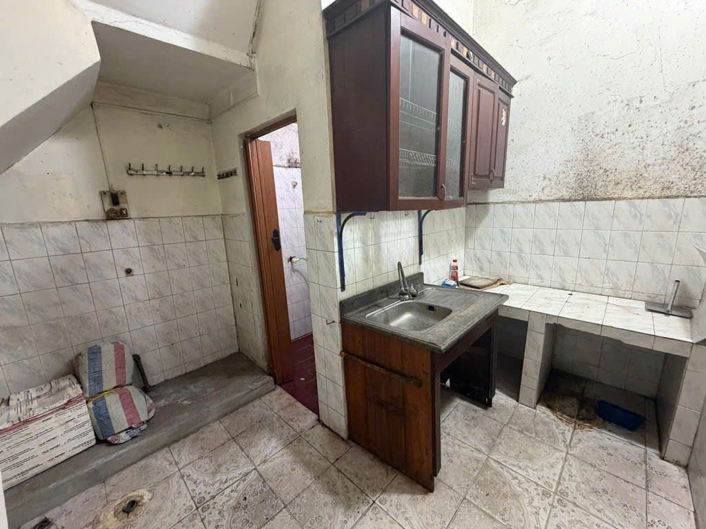 Cần bán Nhà mặt tiền đường Vĩnh Tuy, Phường Vĩnh Tuy, Diện tích 34m², Giá 8.85 Tỷ 5