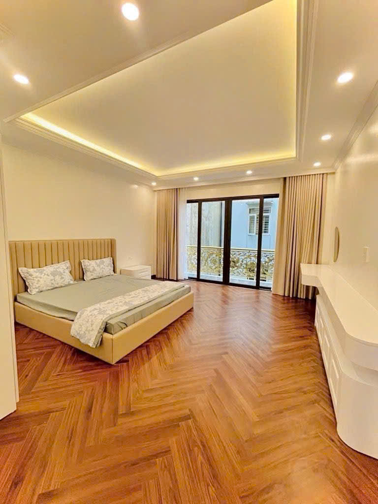 Cần bán Nhà mặt tiền đường Vĩnh Hưng, Phường Vĩnh Hưng, Diện tích 45m², Giá 15 Tỷ 3