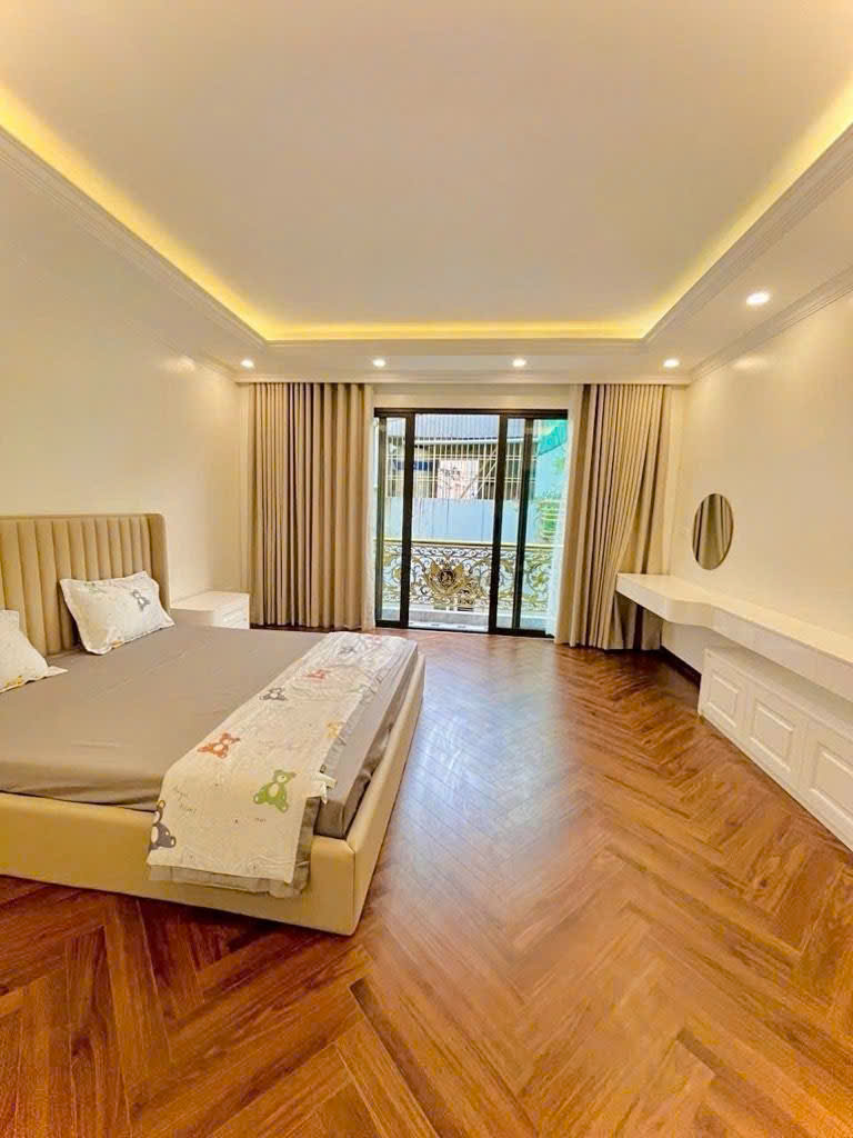 Cần bán Nhà mặt tiền đường Vĩnh Hưng, Phường Vĩnh Hưng, Diện tích 45m², Giá 15 Tỷ 4