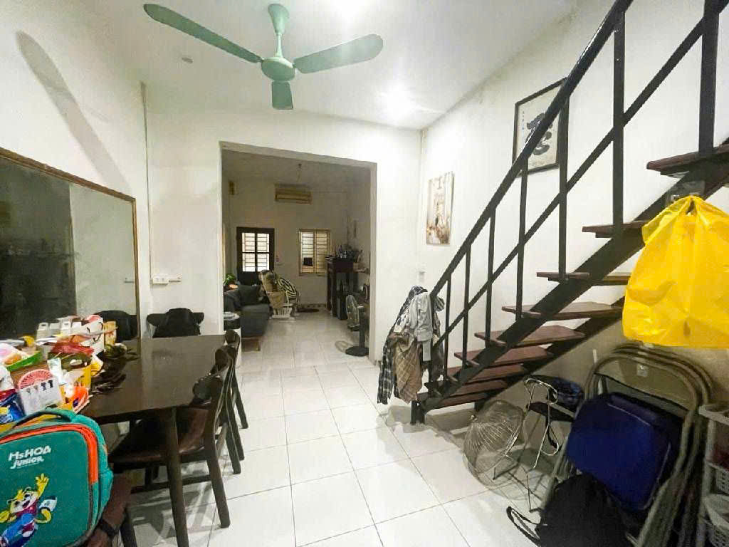 Cần bán Nhà mặt tiền đường Bạch Mai, Phường Bạch Mai, Diện tích 75m², Giá 3.3 Tỷ