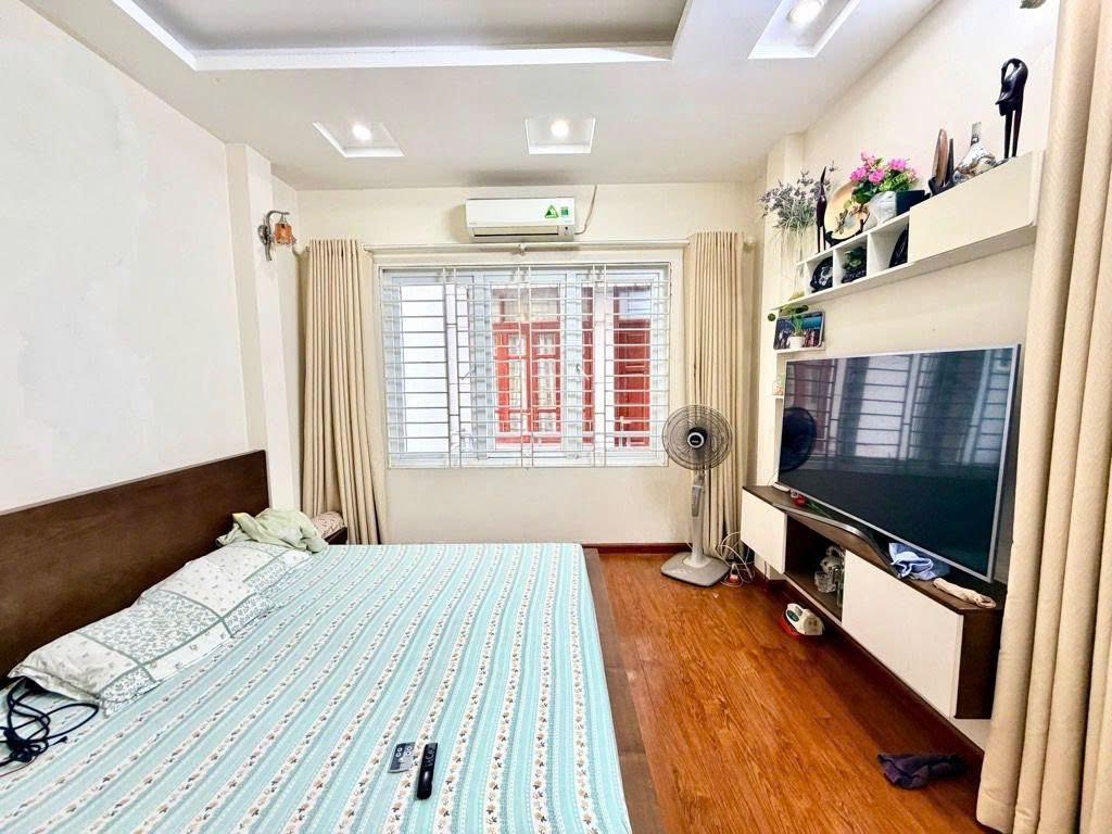 Cần bán Nhà mặt tiền đường Kim Ngưu, Phường Thanh Lương, Diện tích 47m², Giá 12.5 Tỷ 3