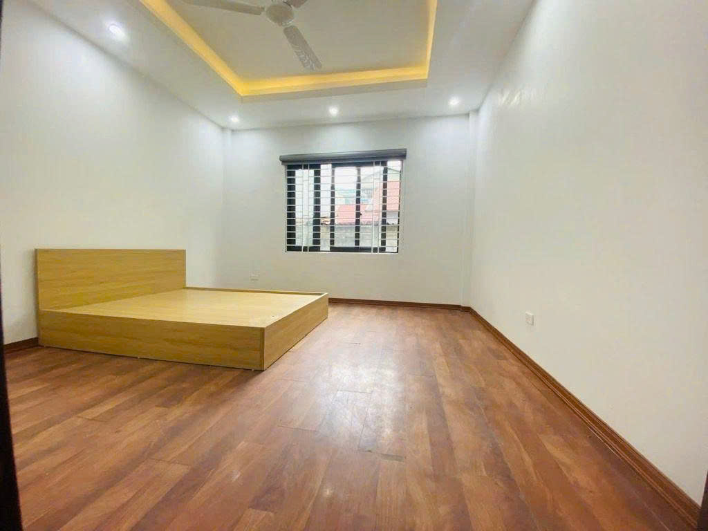 Cần bán Nhà mặt tiền đường Hoàng Mai, Phường Hoàng Văn Thụ, Diện tích 59m², Giá 15.9 Tỷ