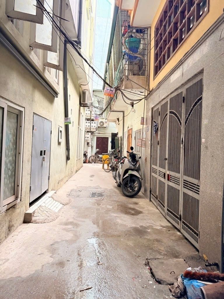 Cần bán Nhà mặt tiền đường Giáp Nhị, Phường Thịnh Liệt, Diện tích 35m², Giá 7.9 Tỷ
