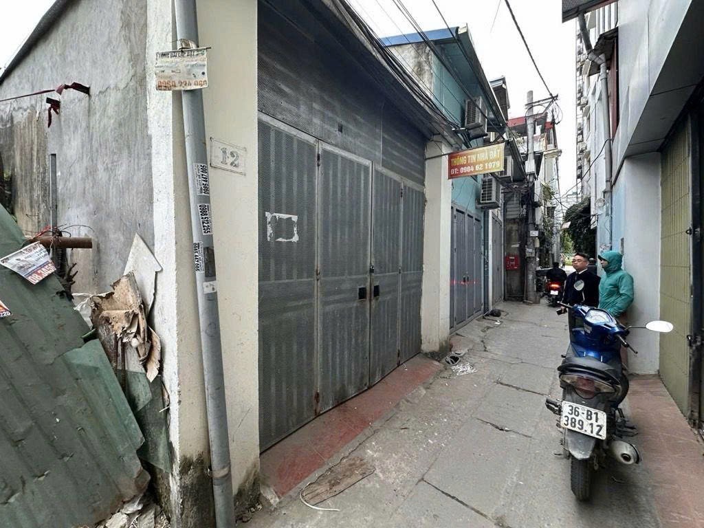 Cần bán Đất đường Phố Trạm, Phường Bồ Đề, Diện tích 51m², Giá 8.88 Tỷ