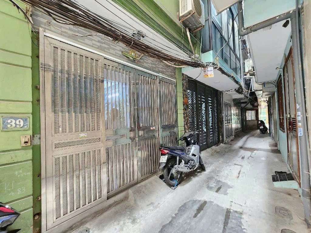 Cần bán Nhà mặt tiền đường Tân Mai, Phường Tân Mai, Diện tích 39m², Giá 4.6 Tỷ