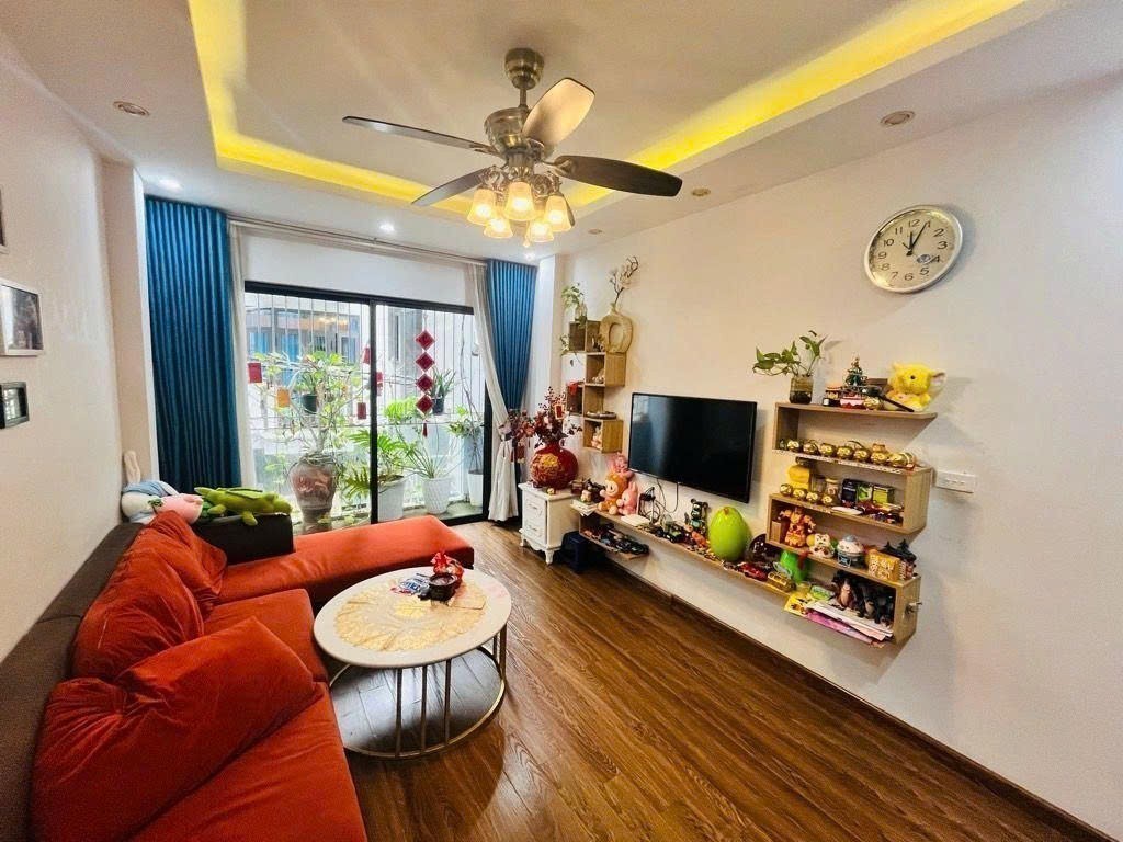 Cần bán Nhà mặt tiền đường Minh Khai, Phường Quỳnh Lôi, Diện tích 48m², Giá 13.5 Tỷ