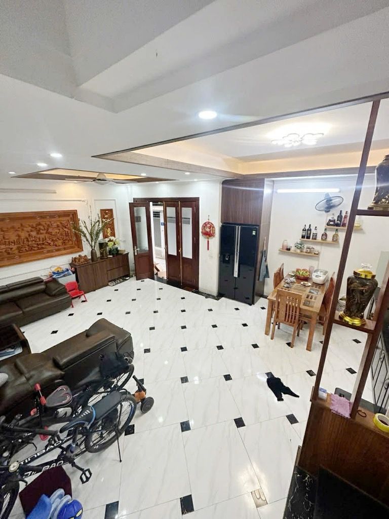 Cần bán Nhà mặt tiền đường Thanh Lân, Phường Vĩnh Hưng, Diện tích 50m², Giá 9.1 Tỷ 2