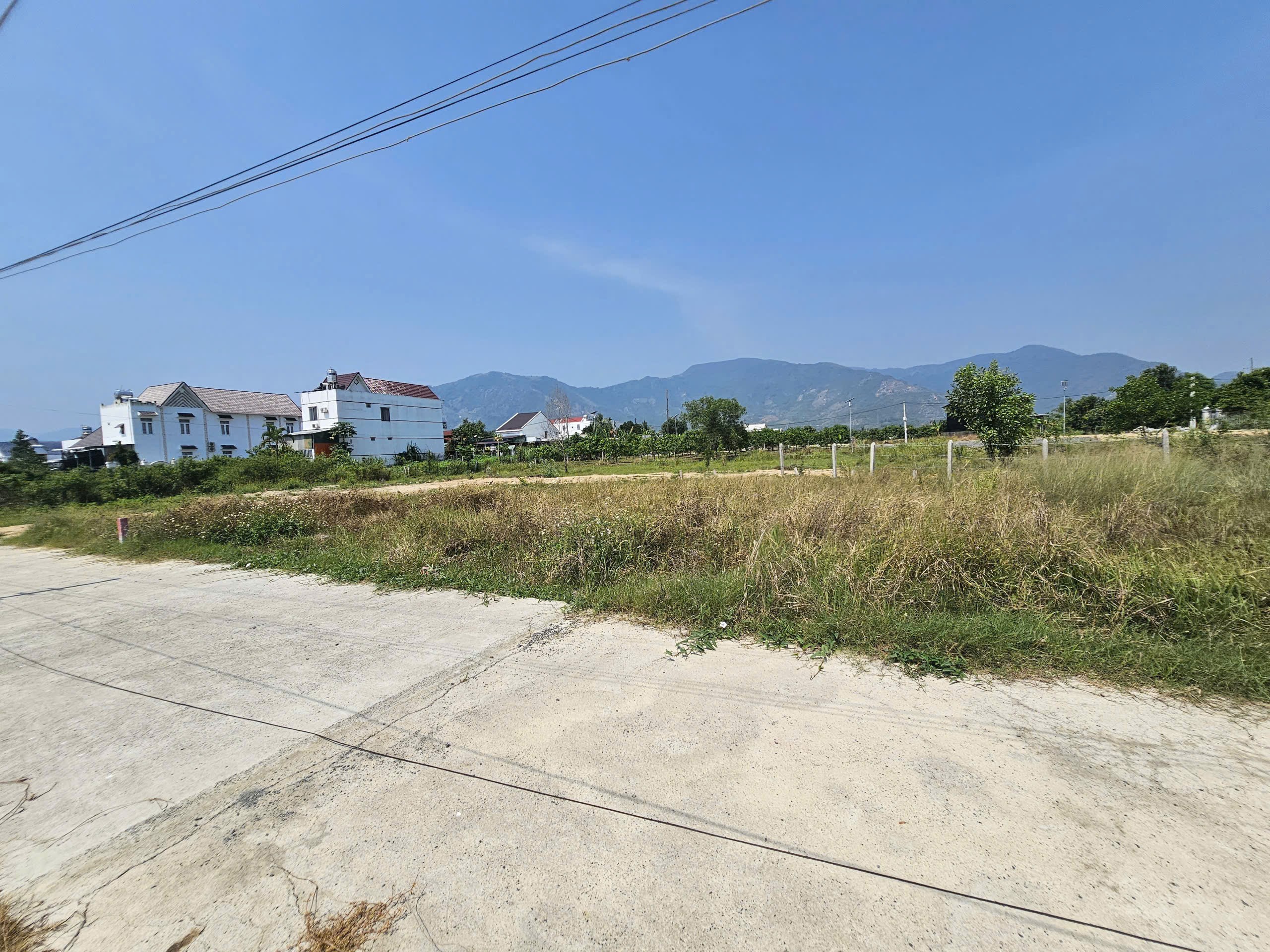 Bán đất Suối Cát - Cam Lâm sát bên Hương Lộ 39 và chợ Tân Xương - đường ô tô tận nơi 3