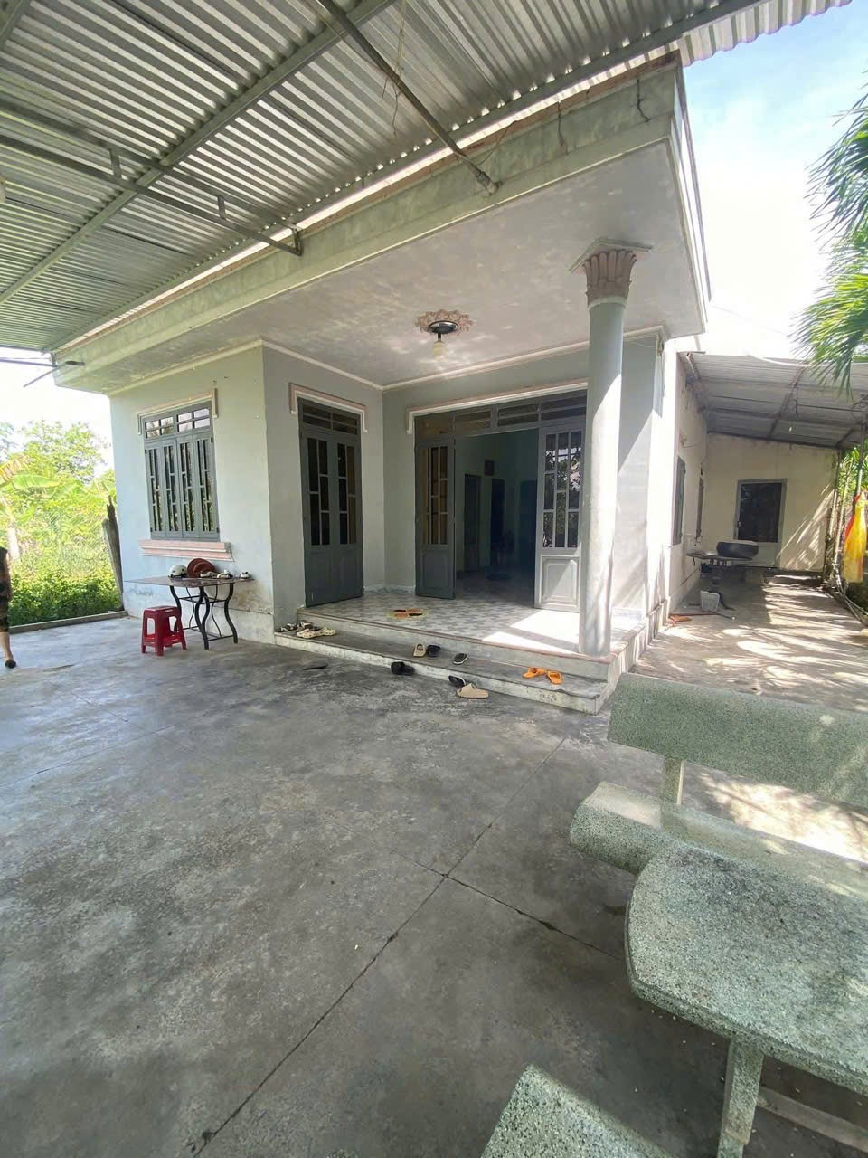 Bán nhà vườn Suối Tiên mặt tiền đường nhựa liên thôn - tặng vườn cây trái đủ loại