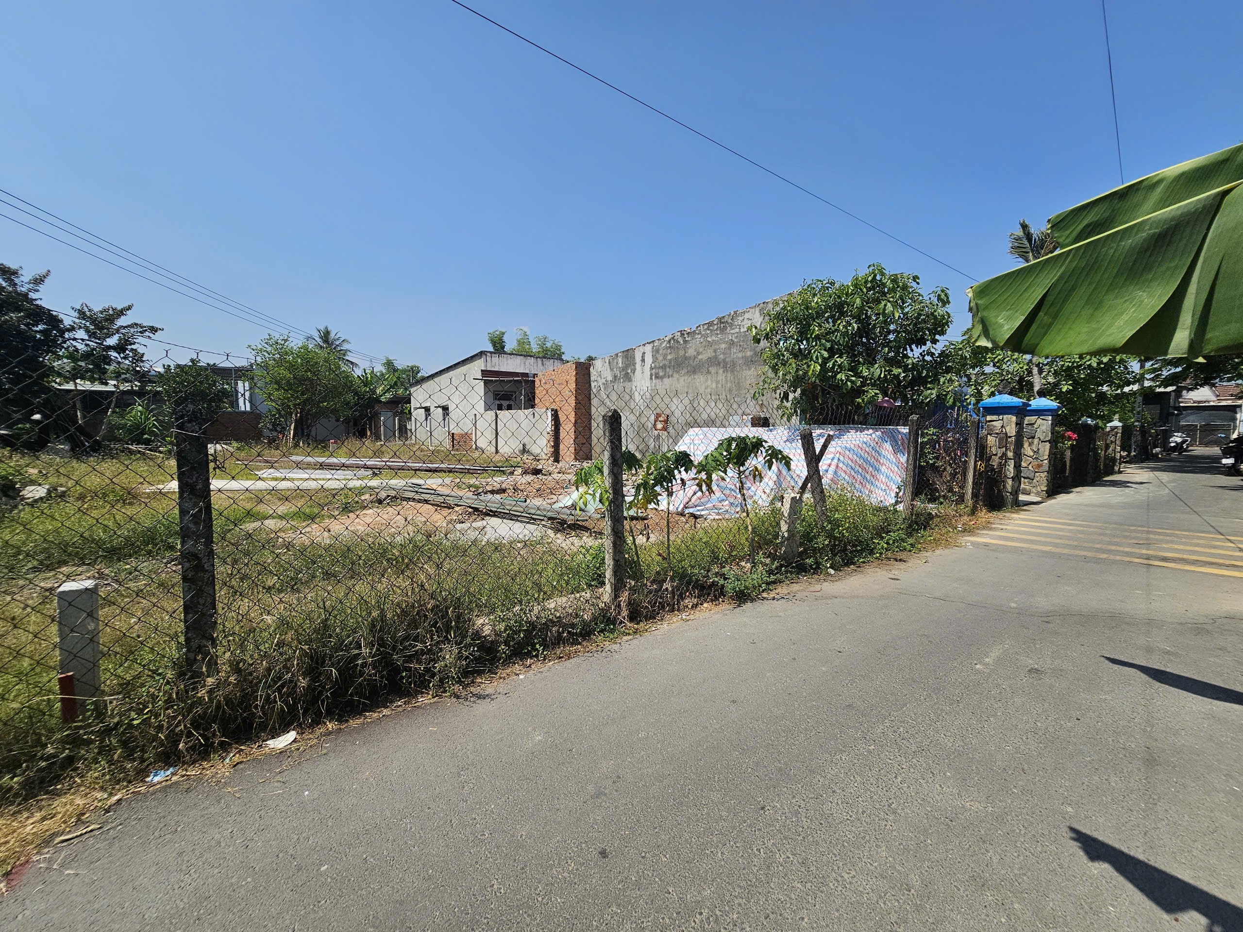 Bán đất Diên Hoà thôn Quang Thạnh đường Lạc Hoà 2 - dân cắt bán sổ hồng sẵn đường thông