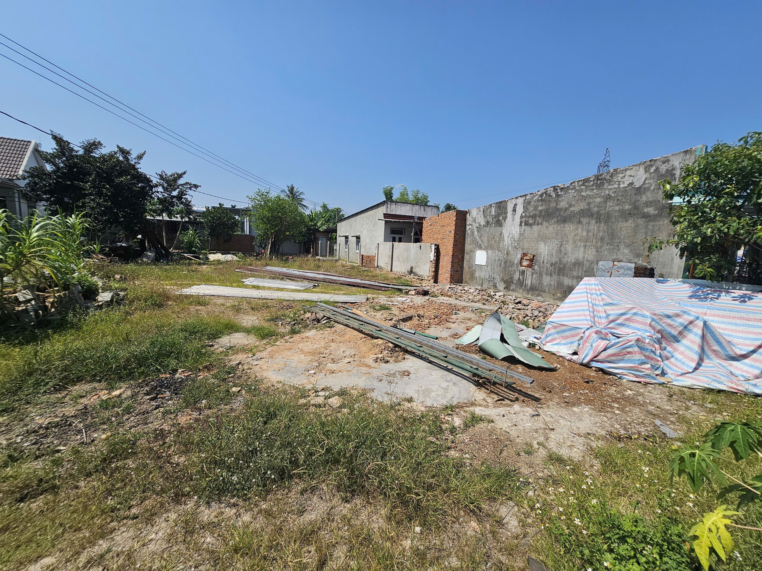 Bán đất Diên Hoà thôn Quang Thạnh đường Lạc Hoà 2 - dân cắt bán sổ hồng sẵn đường thông 7