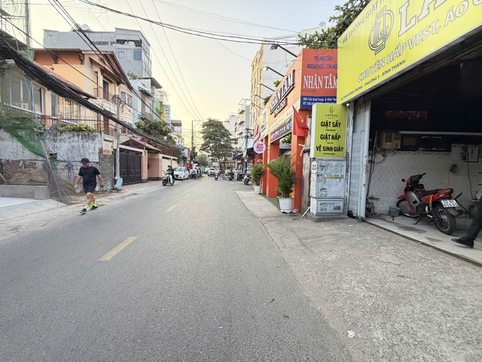 NHÀ 2MT TRẦN BÌNH TRỌNG 601m2 - NỞ HẬU 22m - THU NHẬP 200 TRIỆU/THÁNG 5