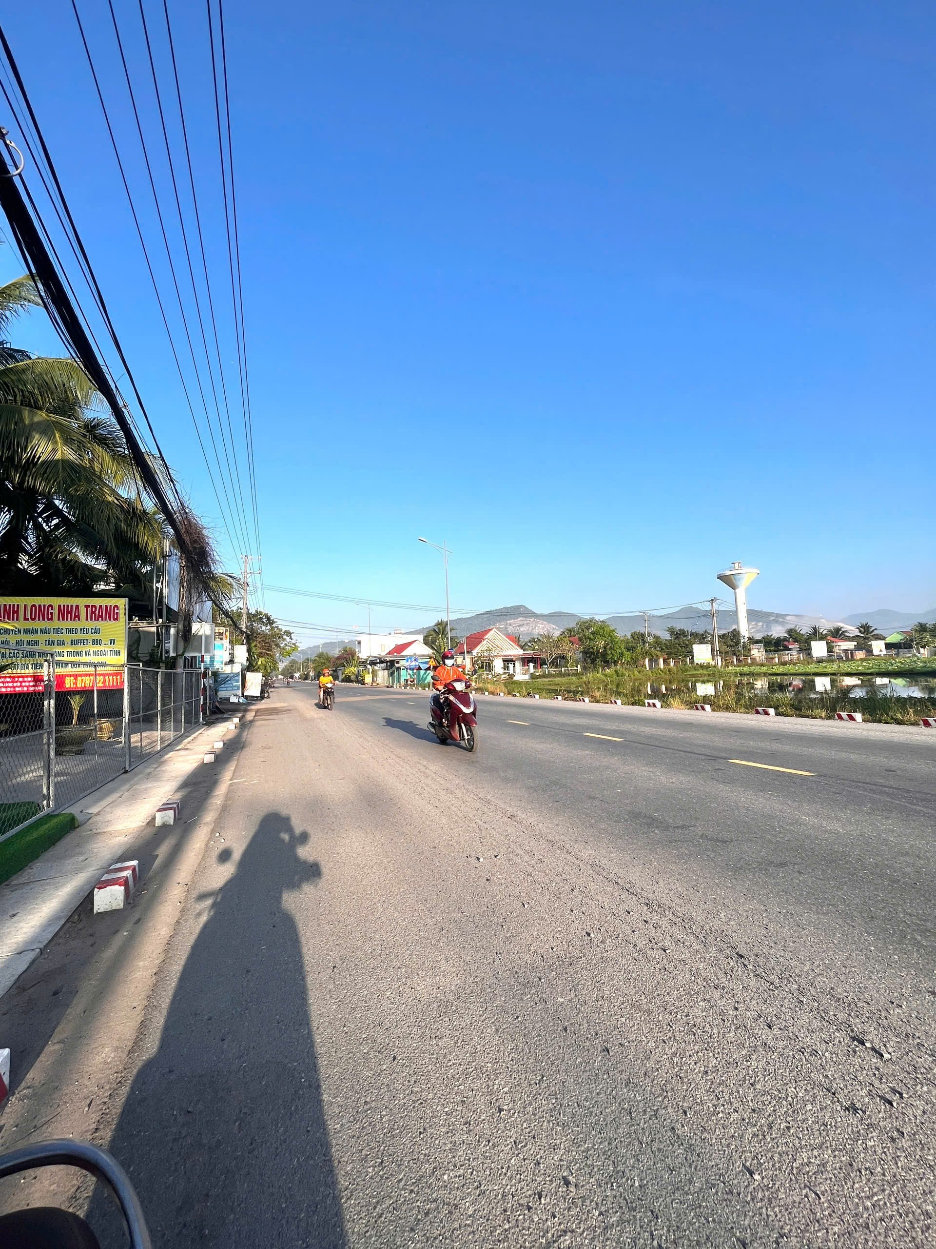 Bán đất Thị Trấn Diên Khánh tổ dân phố Phú Lộc Tây 1 đường thông sát bên Đồng Khởi 5