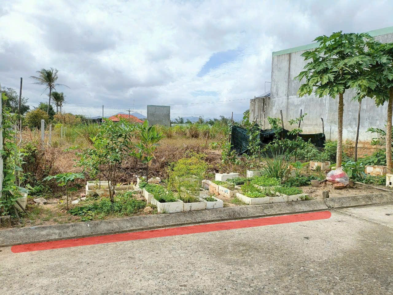 Bán đất Diên Toàn giá rẻ full thổ thôn Đông Dinh gần khu tái định cư 4