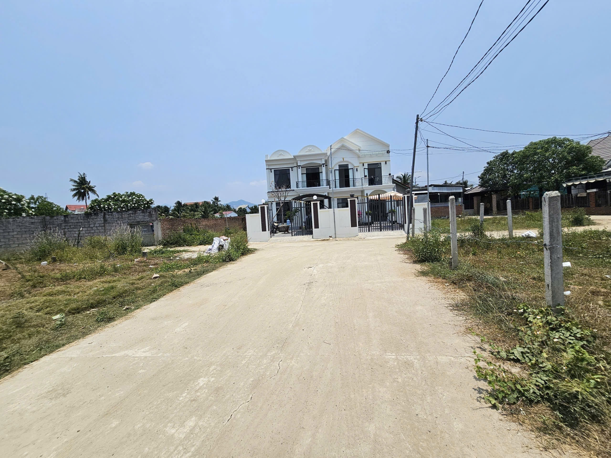 Bán đất Diên Lạc full thổ cư gần Tỉnh Lộ 2 - lô góc 3 mặt tiền đường Tổ 2A rộng 5m 6