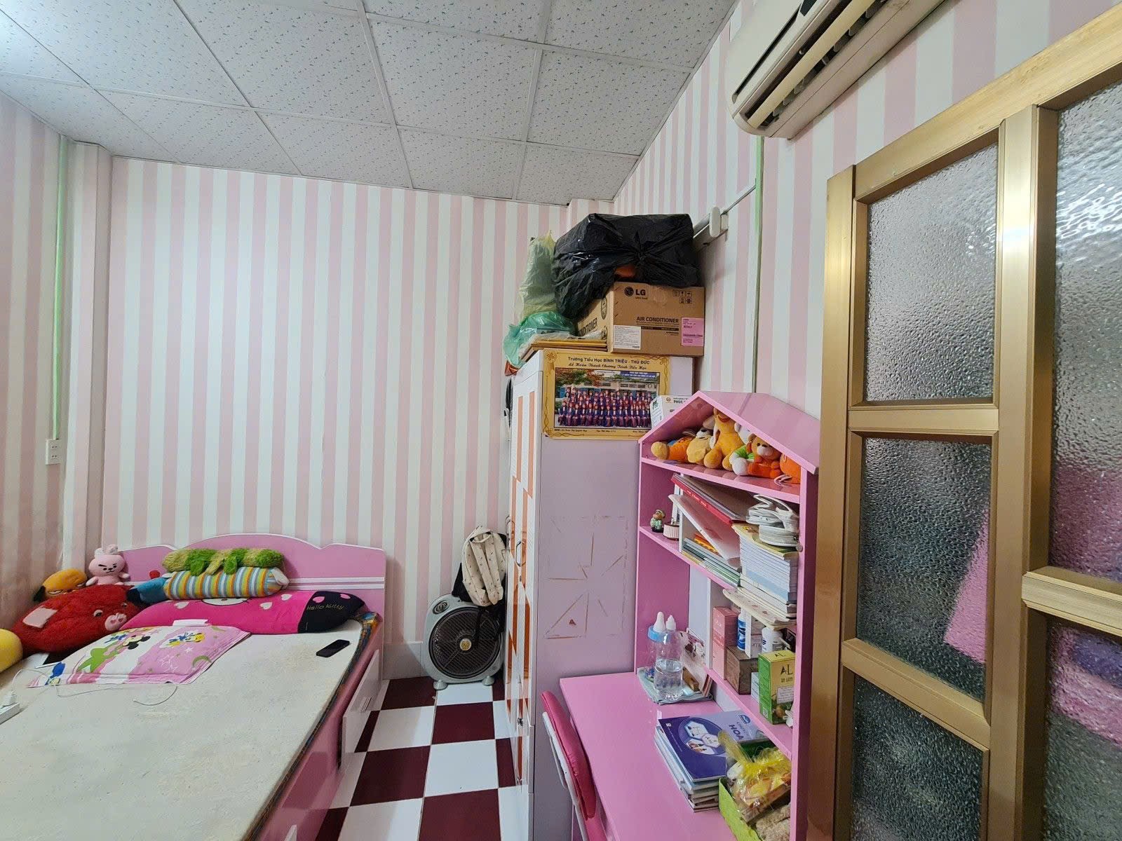 NHÀ ĐÔI 60M2 2 TẦNG - TỔNG CỘNG 4PN - GẦN PHẠM VĂN ĐỒNG NGÃ TƯ BÌNH TRIỆU 4