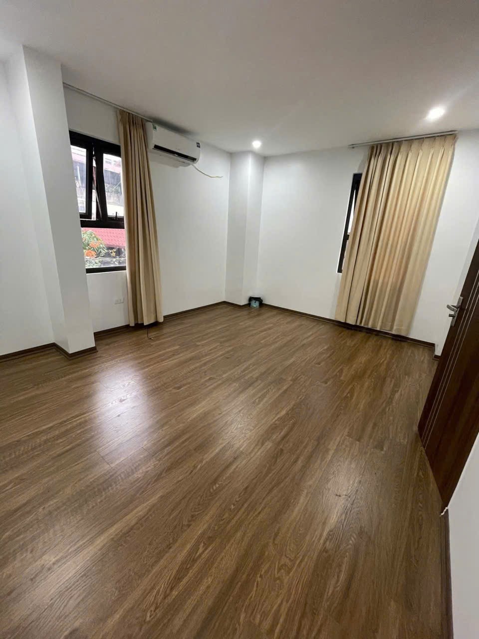 Cho thuê nhà riêng Dịch Vọng, Cầu Giấy 50M x 5T giá 26 triệu Ở VÀ KD ONLINE 2