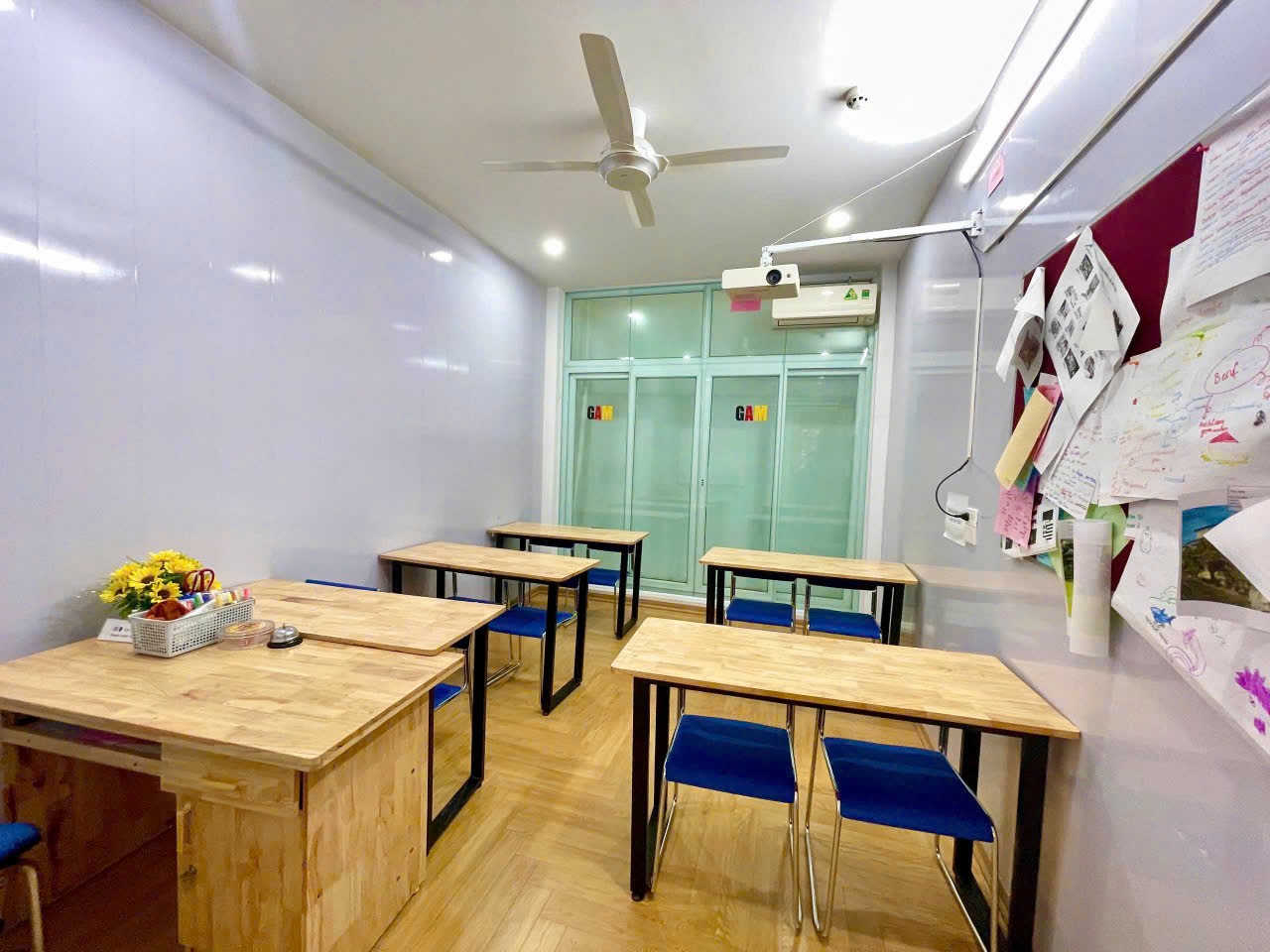 Cho thuê Văn phòng đường Phạm Thận Duật, Phường Mai Dịch, Diện tích 55m², Giá 28 Triệu/tháng 2