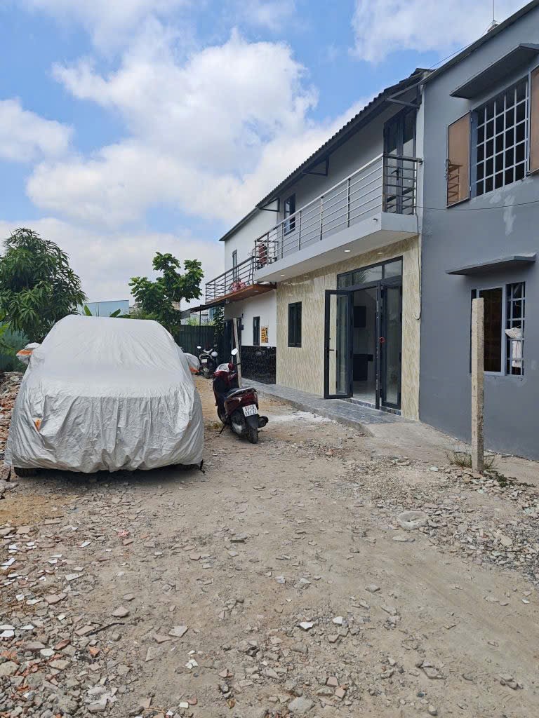 NHÀ 2 TẦNG ĐÚC THẬT 24M2 - XE HƠI ĐẬU TRƯỚC NHÀ 24/7– ĐƯỜNG 48 NGAY KDC SÔNG ĐÀ 5