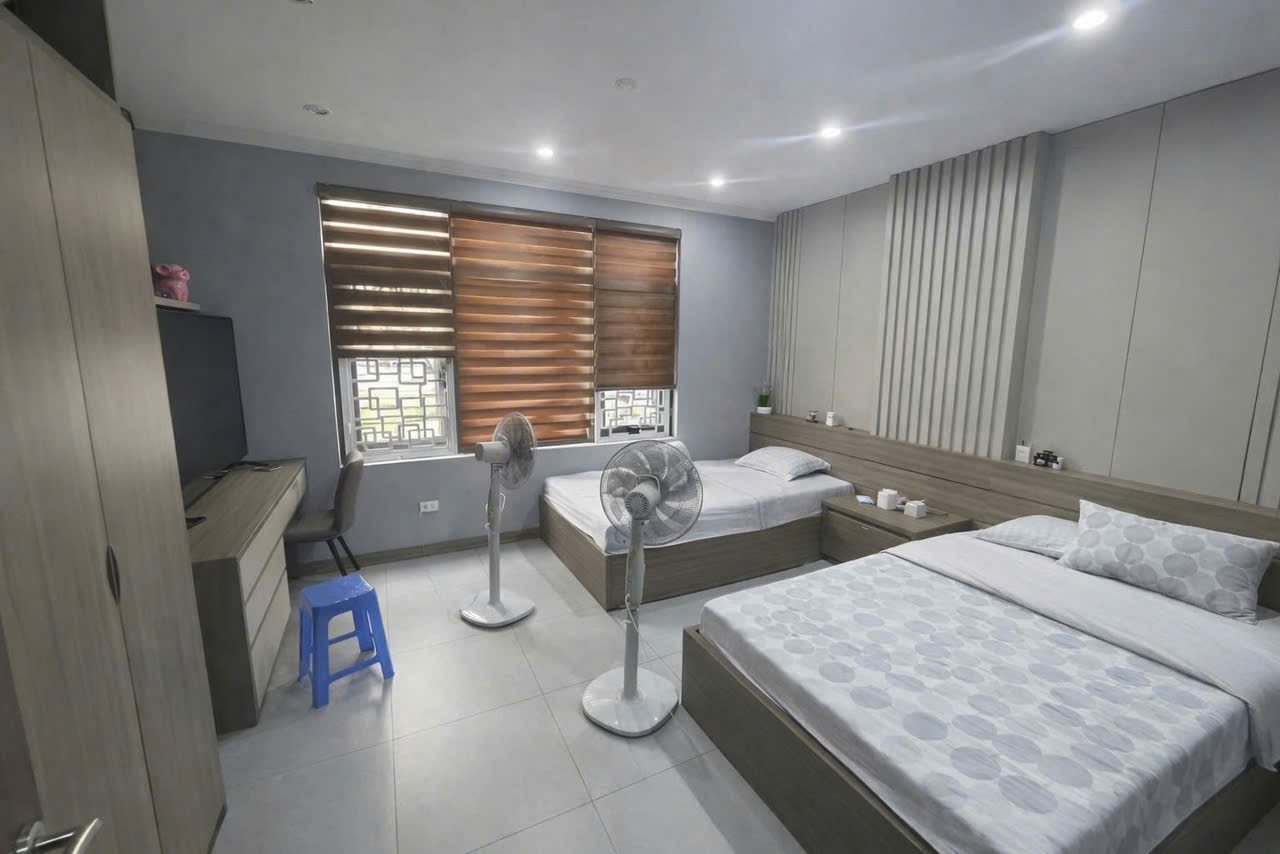 Cho thuê nhà OTO & THANG MÁY - KD VP Phạm Tuấn Tài, Cầu Giấy 60M x 7T giá 50 triệu 4