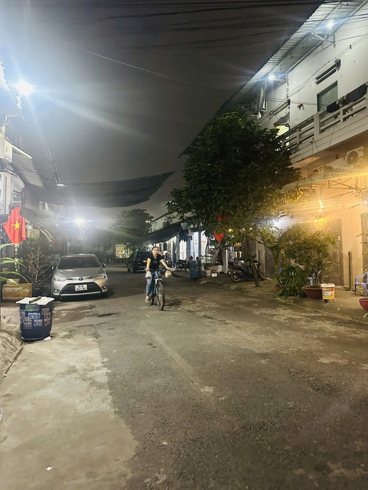 MẶT TIỀN NHỰA 8M CÓ LỀ - 103M2 - NHÀ 2 TẦNG CÓ THÊM 4 PHÒNG TRỌ - ĐƯỜNG SỐ 5 AN BÌNH DĨ AN 5