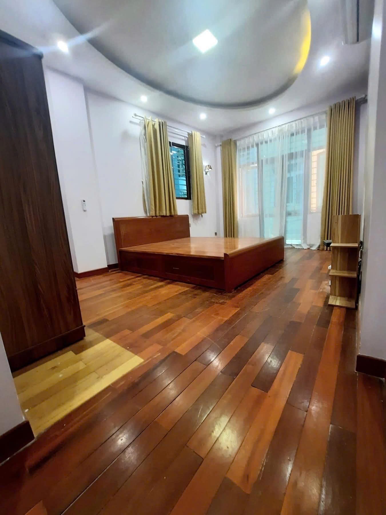 Cho thuê nhà ĐẸP ngõ 63 Phú Mỹ, Mỹ Đình 65M x 4T, OTO QUA CỬA giá 19 triệu 4