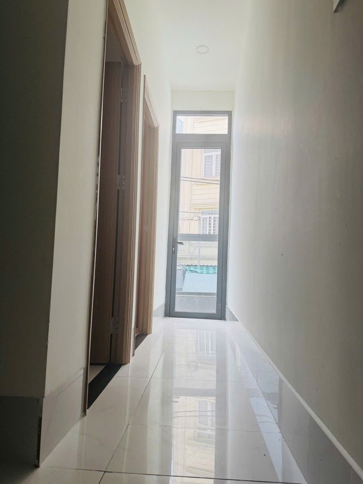 MẶT TIỀN KINH DOANH GẦN ĐẠI HỌC NGÂN HÀNG- SỔ RIÊNG HOÀN CÔNG ĐẦY ĐỦ - BỀ NGANG LỚN 6.6M