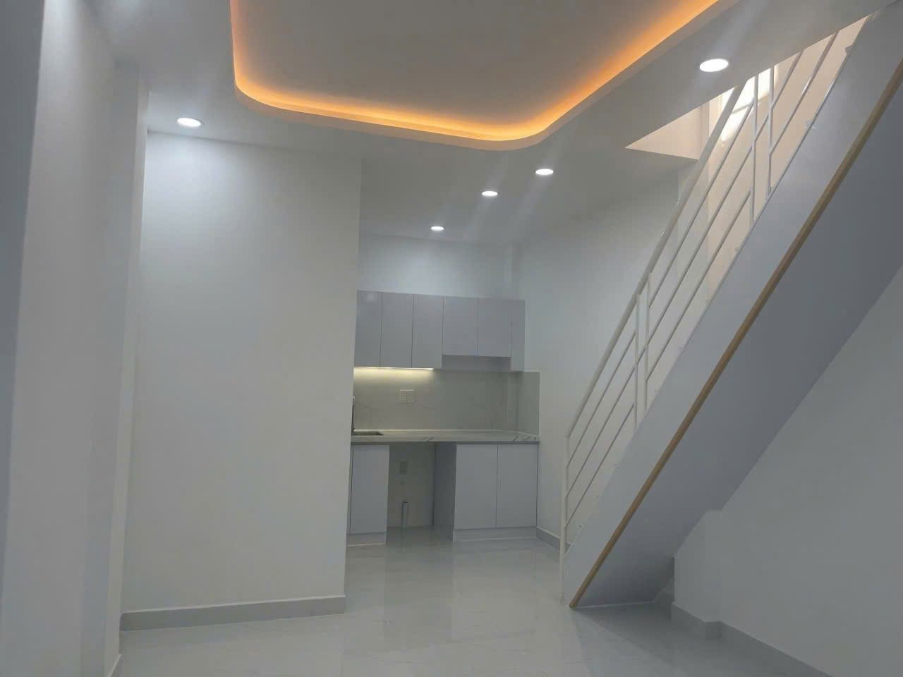 NHÀ 2 TẦNG 40M2 SỔ RIÊNG - SÁT VINCOM VÕ VĂN NGÂN - KO QUY HOẠCH KO LỘ GIỚI - 3,4 TỶ 2