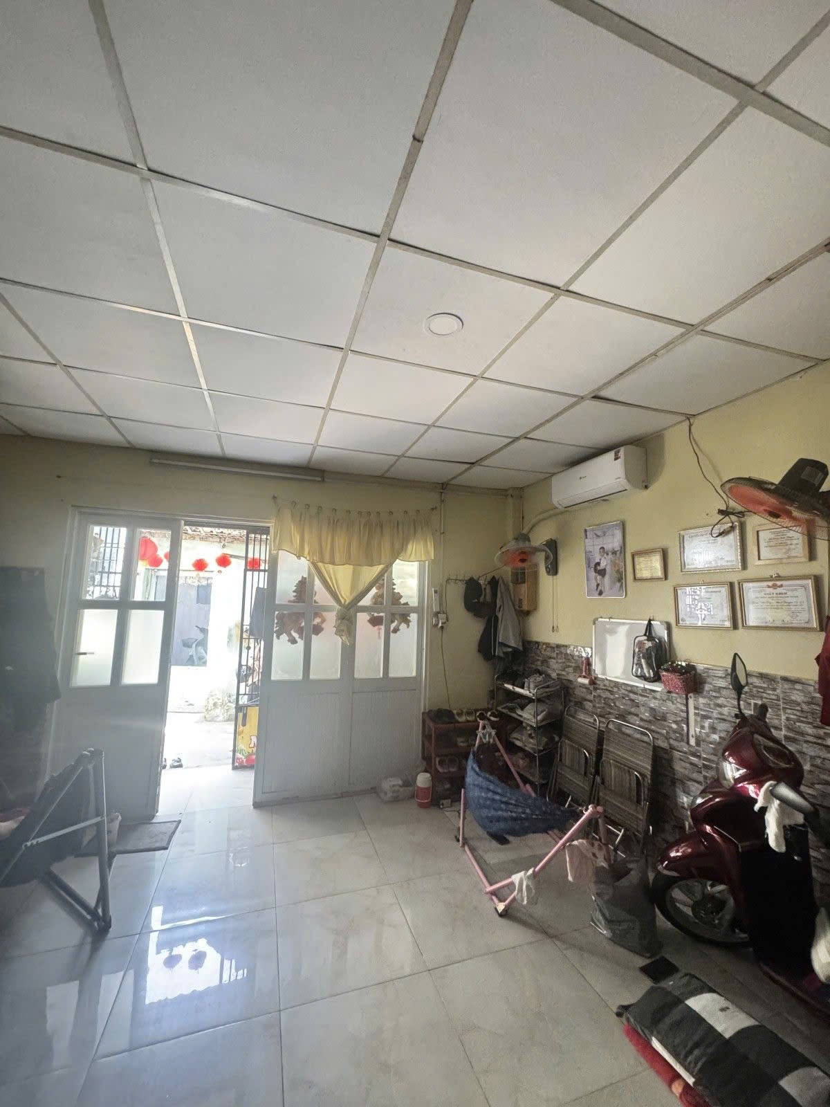 NHÀ 34M2 2 TẦNG SỔ RIÊNG - DÂN CƯ HIỆN HỮU – HẺM 1/ TÔ NGỌC VÂN GẦN PHẠM VĂN ĐỒNG 5