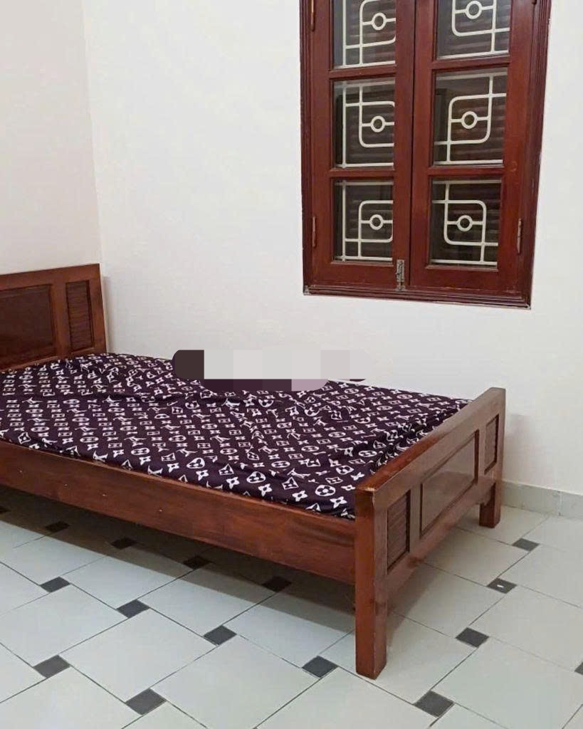 Cho thuê nhà riêng ngõ 218 Tây Sơn, Đống Đa DTSD 38M x 4T giá 13 triệu SẠCH ĐẸP 4